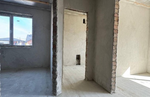 Продається готовий до ремонту  таунхаус з власною ділякою., фото 17
