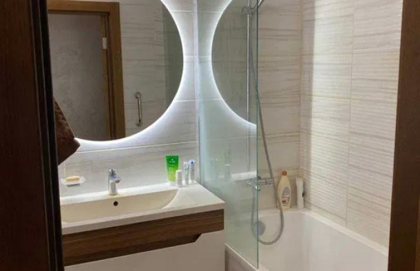 3 кімнатна квартира з дизайнерським ремонтом у новобудові, вулиця Угорська, Львів, фото 14