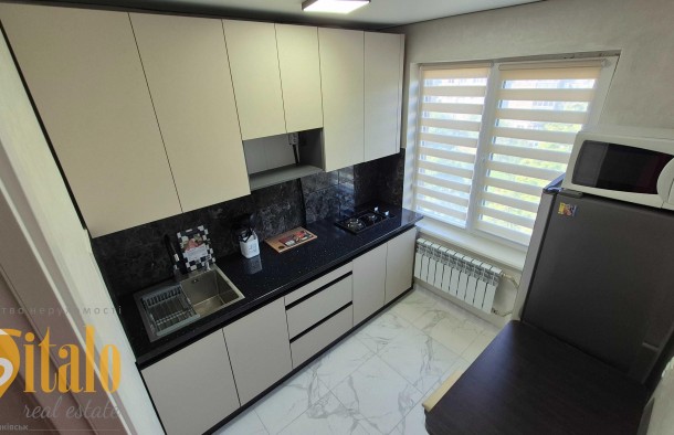 2 кім квартири 48 кв.м вул. Симоненка м. ІваноФранківськ, фото 1