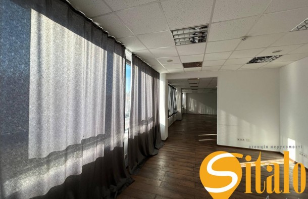 Оренда офісу А класу  3 поверх  БЦ Столичний  Парковка, фото 4