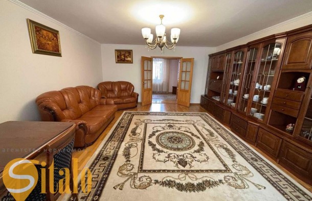 Продаж 4х.кімнатної квартири Ремонт Меблі Локація, фото 1
