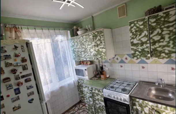 Продаж 3 кімнатної квартири в панельному будинку вул. Наукова, фото 2