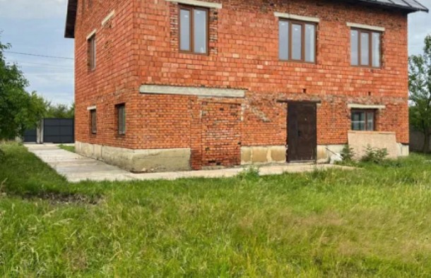 Чудовий будинок для великої сімїВерхній Майдан, фото 1