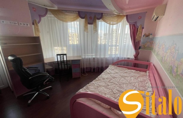 Оренда 4кімнатної квартири 150 м²  вул. Мишуги, 2  Позняки  Паркінг, фото 13