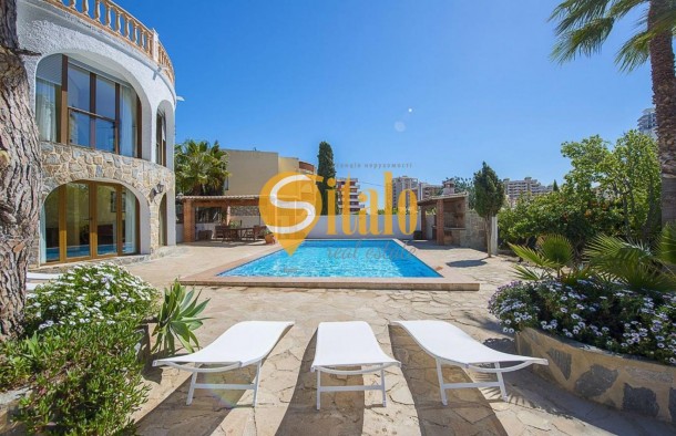 Будинок із панорамним видом на гори, Кальпе., фото 4