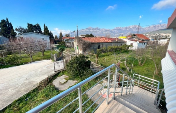 Продаж будинків в Чорногорії в Бару br01300. 4bd_s7189, фото 1