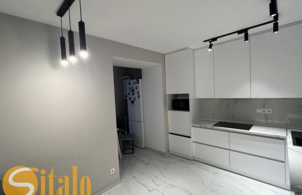 2 кім. квартира з сучасним ремонтом Б. Хмельницького, фото 1