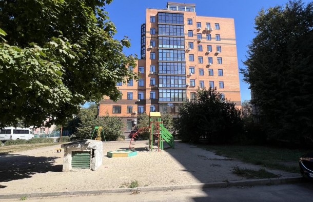 Продаж  Квартира  вул. Металургів, Дніпровський, Запоріжжя, фото 1