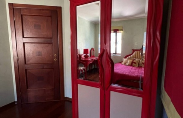 Продаж вілл і будинків в Чорногорії в Каменарі km01473.4bd_s8780, фото 34