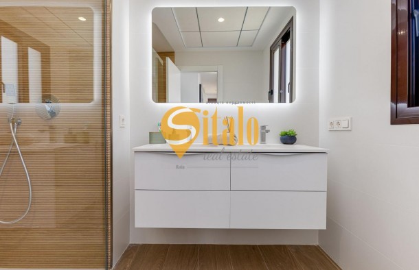 Затишний будинок з басейном у Фінестрат., фото 25