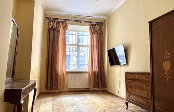 Продаж 3кімнатної квартири в центрі Львова  вул. Джерельна вул. Водна, фото 6