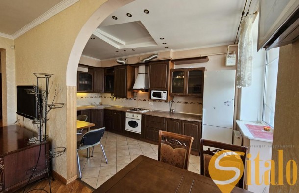 Продаж 3кімнатної квартири 107,4 м² по вул. Петлюри, місто Львів, фото 4