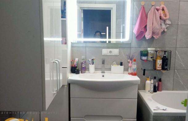 Власник 3 кімнатна 3 поверх з підвалом.Власник., фото 6