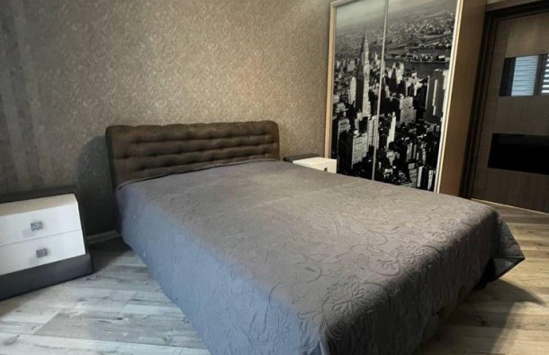 Продається 2 кімнатна з ремонтом та меблями в самому Центрі, фото 10