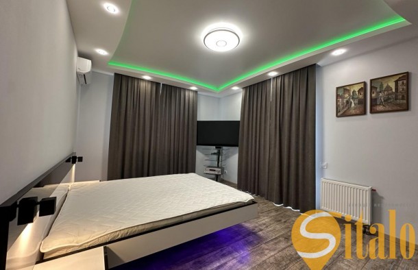 Продається двоповерхова 4кімнатна квартира з дизайнерським ремонтом у сучасному будинку на вул. Дж.Вашингтона. Площа  165 м²., фото 18