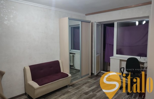 Продаж однокімнатної квартири вул. Нижньодніпровська., фото 1