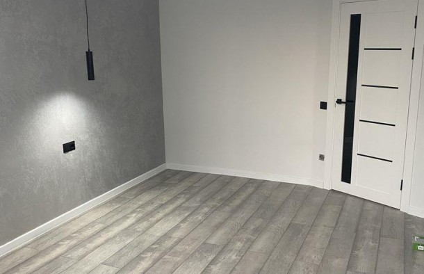 Продаж 1 к. квартира Ремонт Княгинин, фото 2