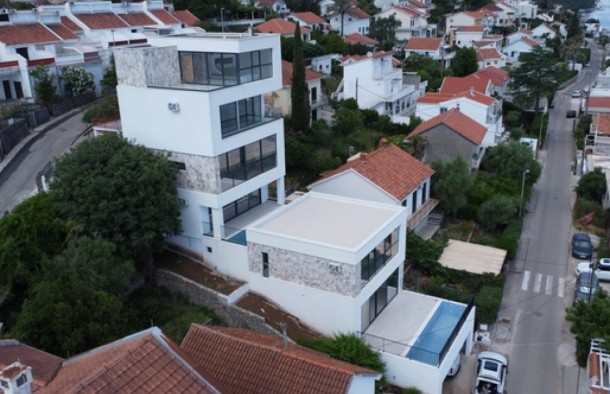 Продаж вілл і будинків в Чорногорії в Крашичі kr0138.сис_ѕ5954, фото 15