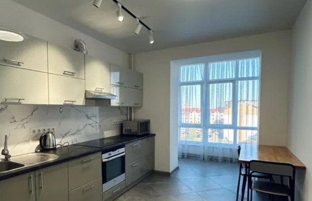 2 кім квартира у центрі Франківська, фото 12