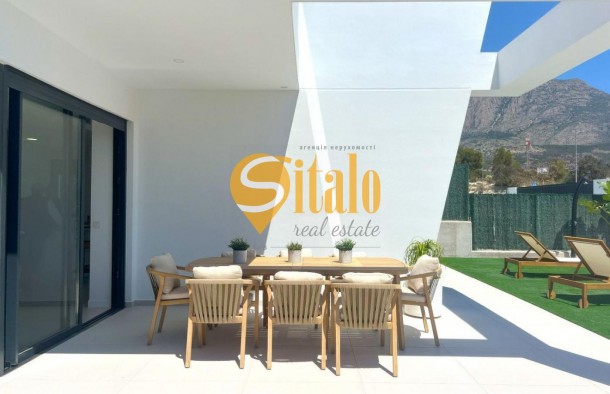 Сучасний будинок з ремонтом у Фінестраті., фото 20