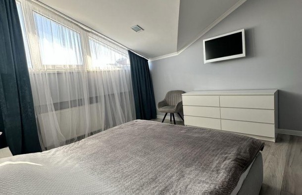 Гарна 2к. квартира 74 м з ремонтом Калинова Слобода 2, фото 2