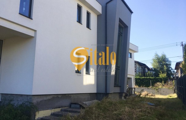 Будинок Hightech у Ходосівці вид на Планерну гору та тераса на даху, фото 6