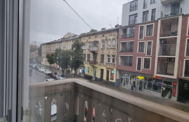 Продаж 3кімнатної квартири в центрі Львова по вул. Пантелеймона Куліша, місто Львів, фото 9