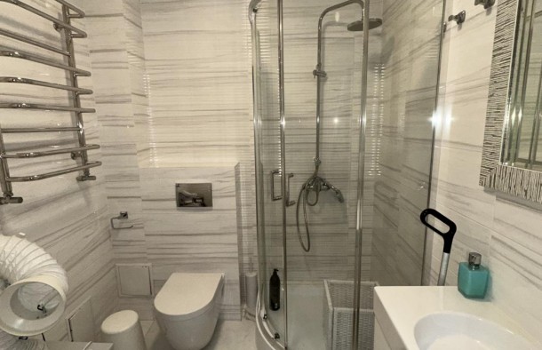 Комерційне приміщення в історичному центрі по вулиці Омеляна Поповича міста Львова, фото 12