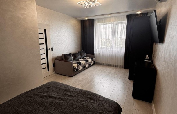 Продаж 1 кімнатної з ремонтом , меблями та техн.  Парк Озеро, фото 13