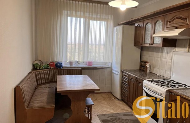 Продаж 4 кімнатної квартири Сихів, фото 1