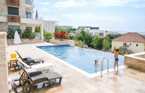 Продаж квартир в Чорногорії в Тіваті tv0139.2bd_s8417u, фото 1