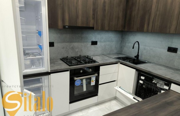 Продаж 1 кім квартири 49,2 кв.м. з ремонтом і меблямиЦентр, фото 2