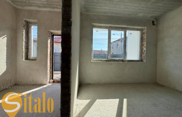 Продається готовий до ремонту  таунхаус з власною ділякою., фото 8