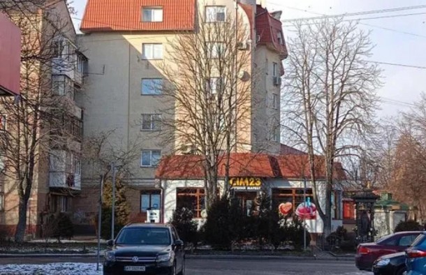 4 кім квартира з меблями і гараж в центрі, фото 21