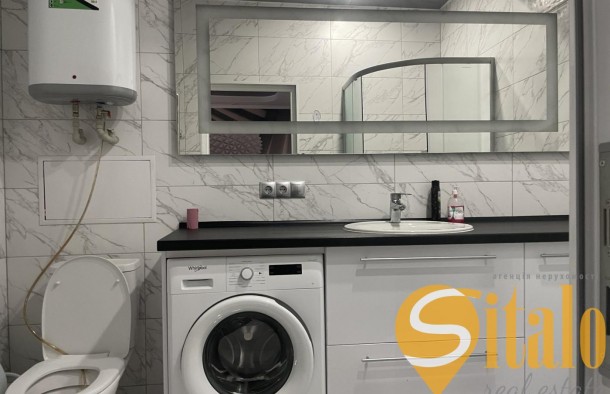 Продаж однокімнатної студії з евроремонтом вул. Незалежної України., фото 4