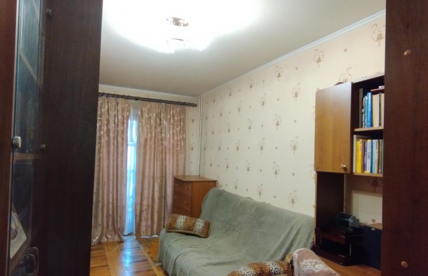 Продаж 4кімн. квартири 76 м² з меблями, пр. Моторобудівників 89 поверх, фото 12