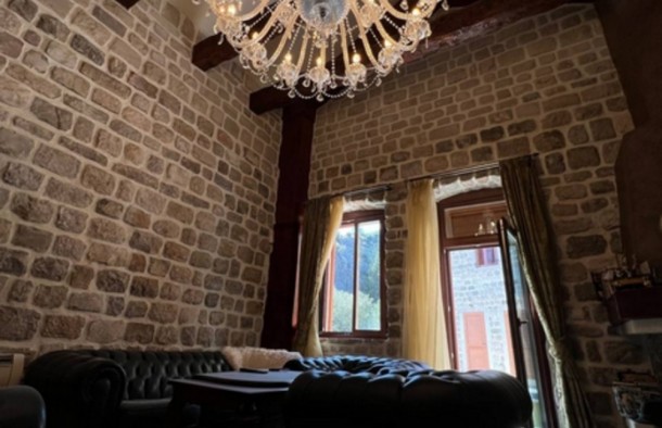 Продаж вілл і будинків в Чорногорії в Каменарі km01473.4bd_s8780, фото 17