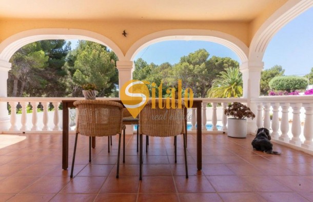 Просторий будинок з басейном у Кальпе, фото 4