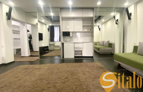 Продаж 1кімнатної квартири ближній центр, фото 2