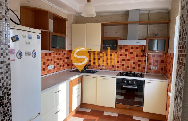 Оренда 2 кімн квартири Бажана 5 метро Харьківська, фото 1