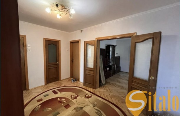 Продаж 4 кімнатної квартири Сихів, фото 3