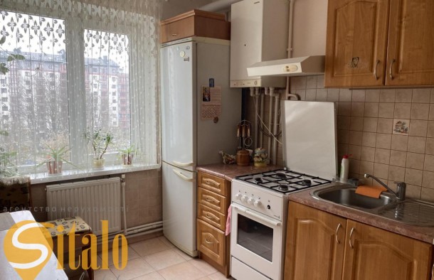 Продаж 3 кімнатна квартира, вул. Героїв УПА, Франківськ, фото 1