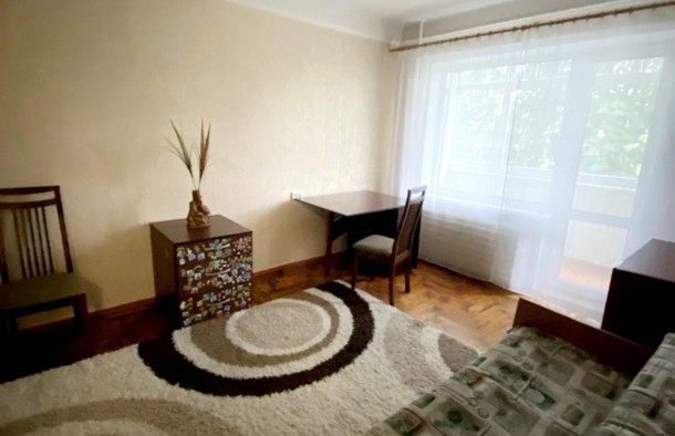 Продаж однокімнатної квартири вул. Чарівна., фото 1