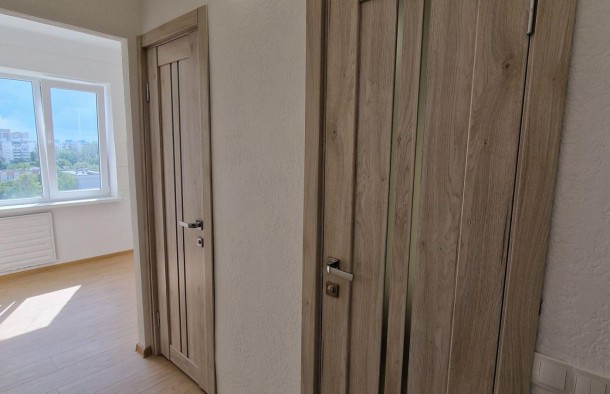 Продаж 1ї кв. по вул. Героїв 93ї Бригади, фото 1