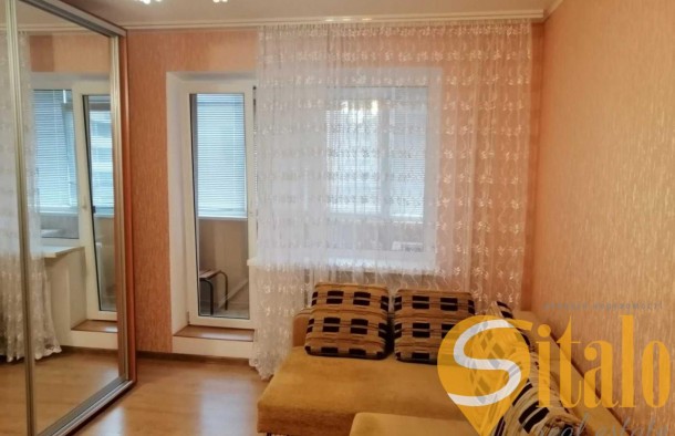 Продам двокімнатну з ремонтом . 4 південній мкрн., фото 1