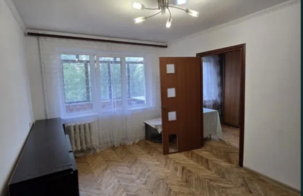 Продаж 2 кімнатної квартири в панельному будинку вул. Городоцька, м.Львів, фото 2