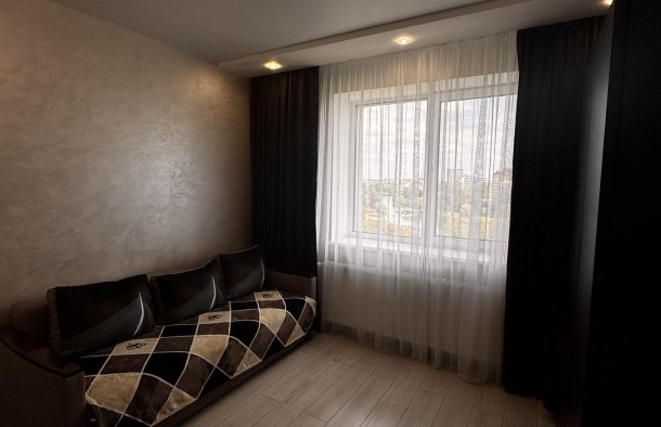 Продаж 1 кімнатної з ремонтом , меблями та техн.  Парк Озеро, фото 12