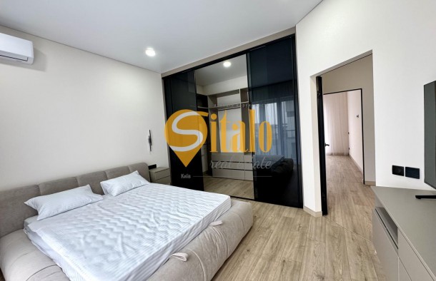 Невеликий будинок в котеджному містечку, фото 14