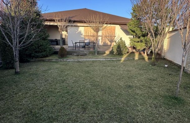 Продається затишний будинок з закритою територією, фото 9