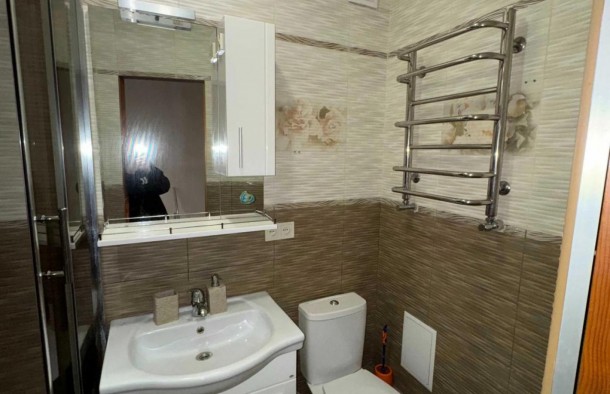 1 кімнатна квартира з ремонтом по вулиці Героїв Упа, фото 9